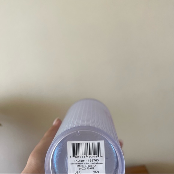 NWT Starbucks 2022 Iridescent Unicorn White Grid Venti 24oz Tumbler ✨ - Picture 6 of 6